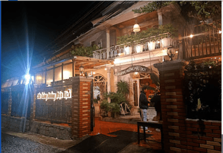 Cửa hàng nướng Mậu Dịch