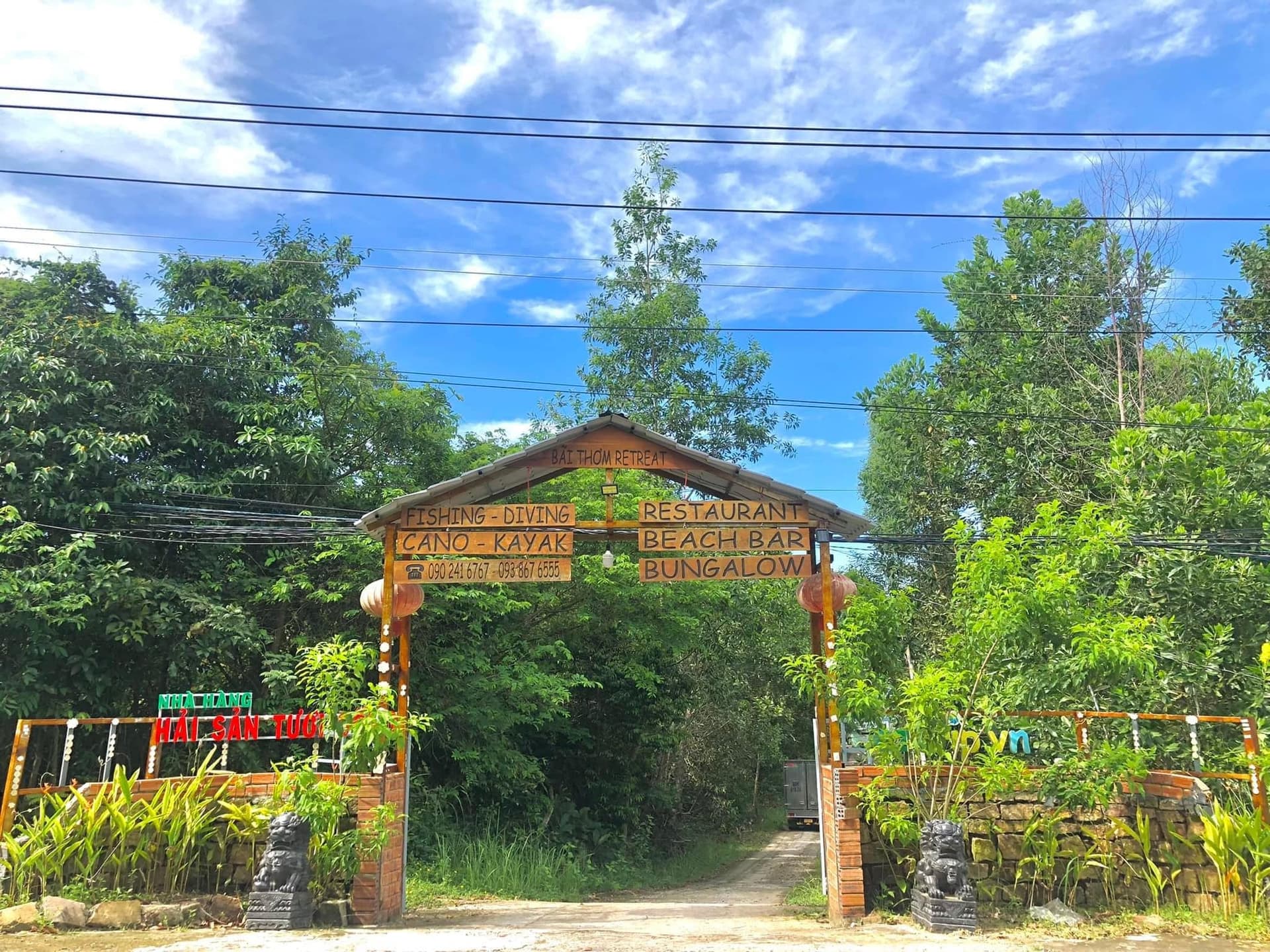 Bãi Thơm Retreat