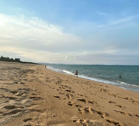 Bãi biển Tuy Hòa