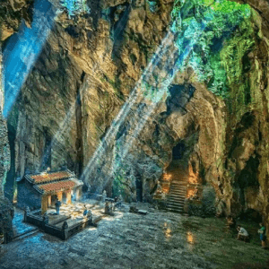 Động Huyền Không