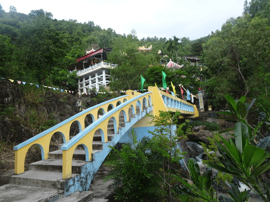 Chùa Suối Đổ
