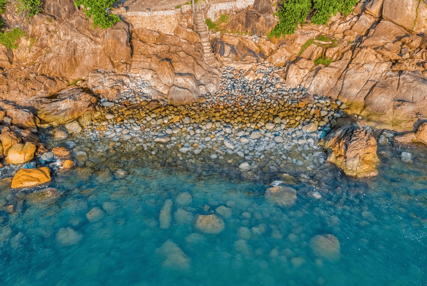 Bãi tắm Hoàng Hậu