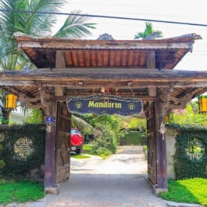 Mandarin Villas & Homestay