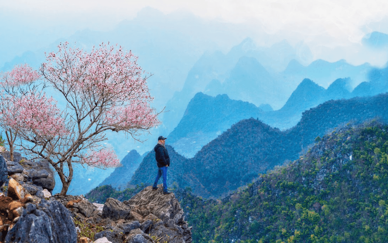 Mỏm đá rồng A Páo - Mèo Vạc - Hà Giang