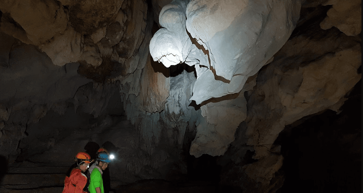 Hang Bí mật