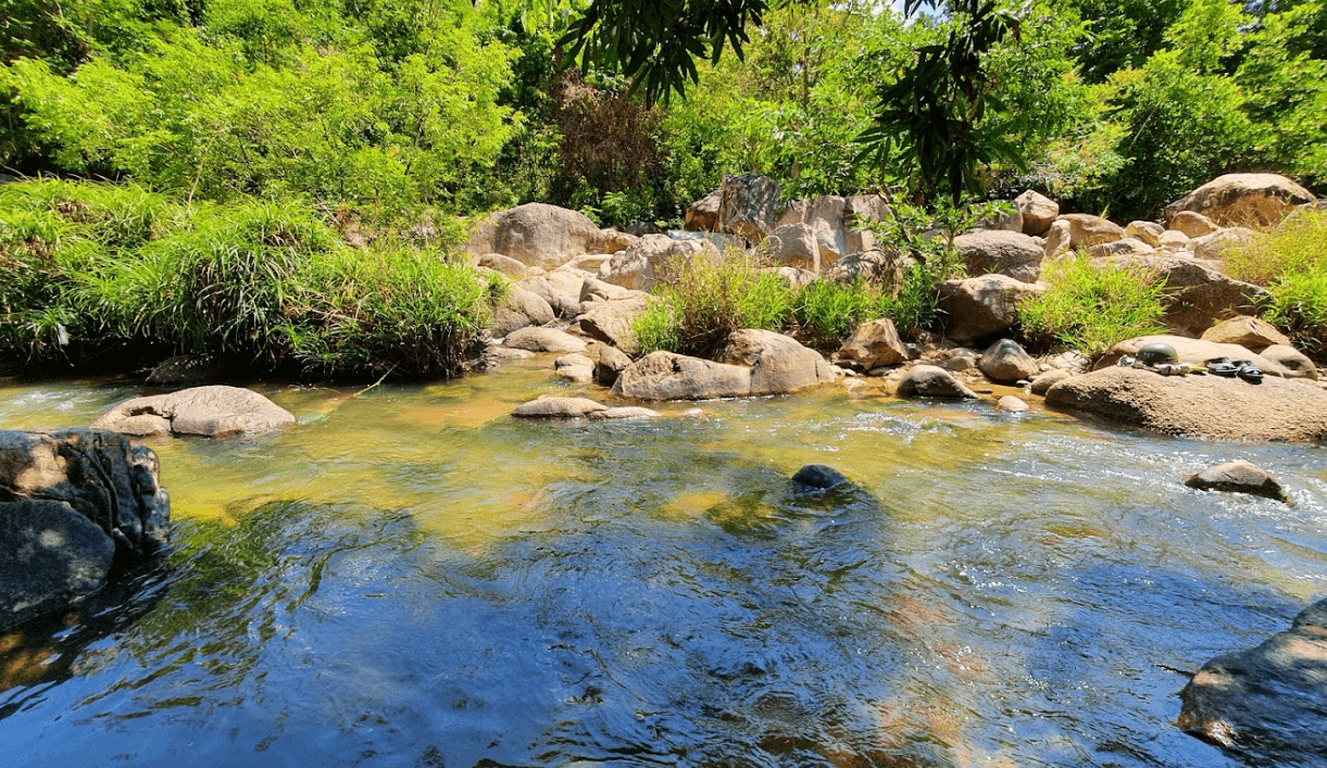 Suối VAL