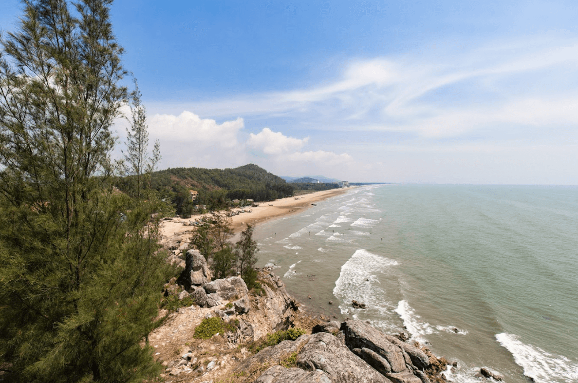 Mỏm Đá Mặt Trời