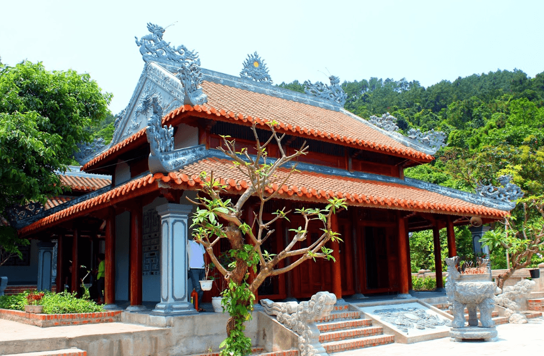 Đền Mẫu Sòng Sơn - Bỉm Sơn - Thanh Hoá