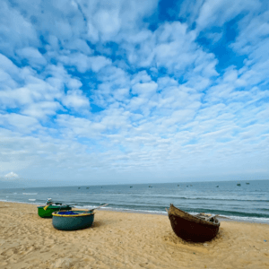 Xuân Hoà beach