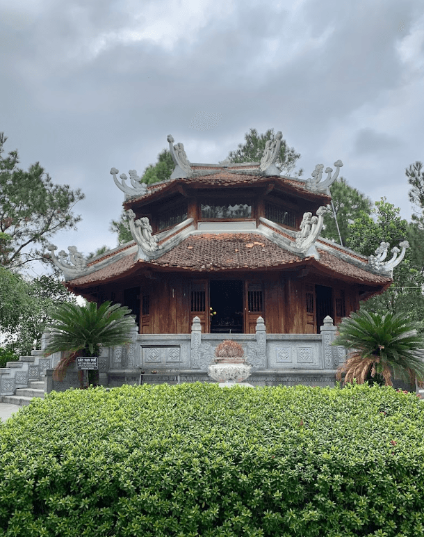 Đền Thờ Lê Duẩn - Cẩm Xuyên - Hà Tĩnh