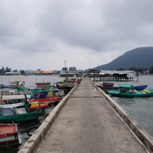 Bến tàu Hàm Ninh