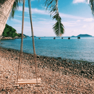 Bãi Sỏi Beach, Nam Du Island