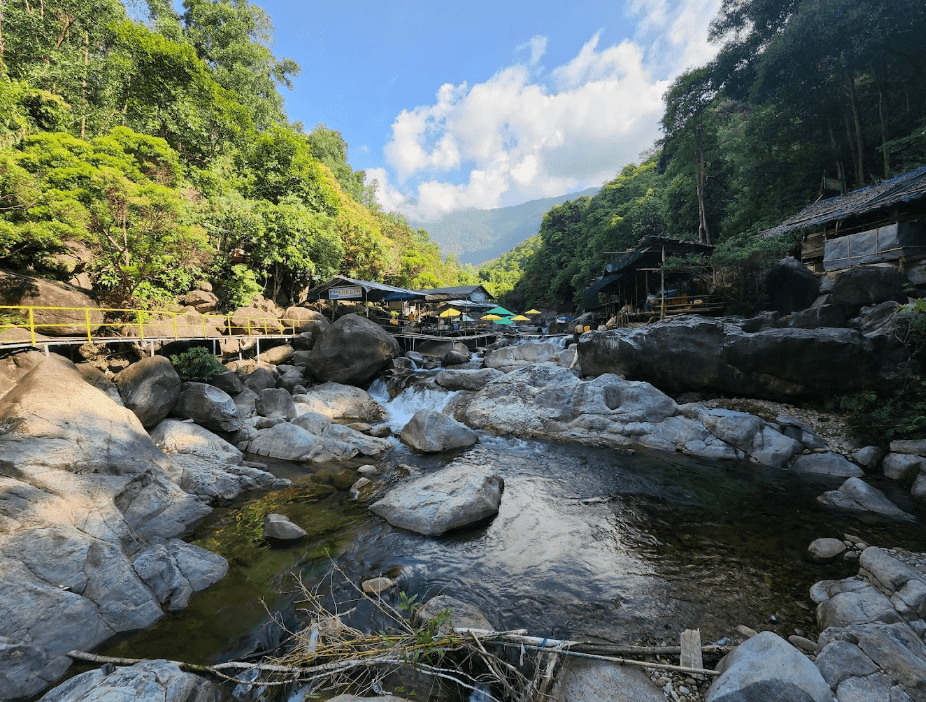 Bãi Tứ Quý - Phú Lộc - Thừa Thiên Huế
