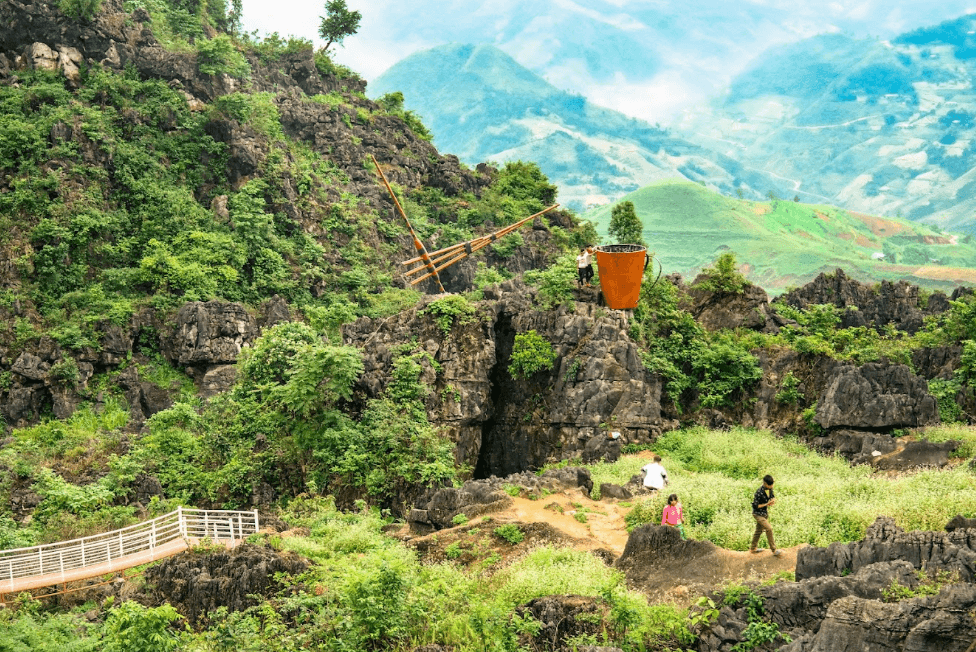 Mê cung đá Khâu Vai - Mèo Vạc - Hà Giang