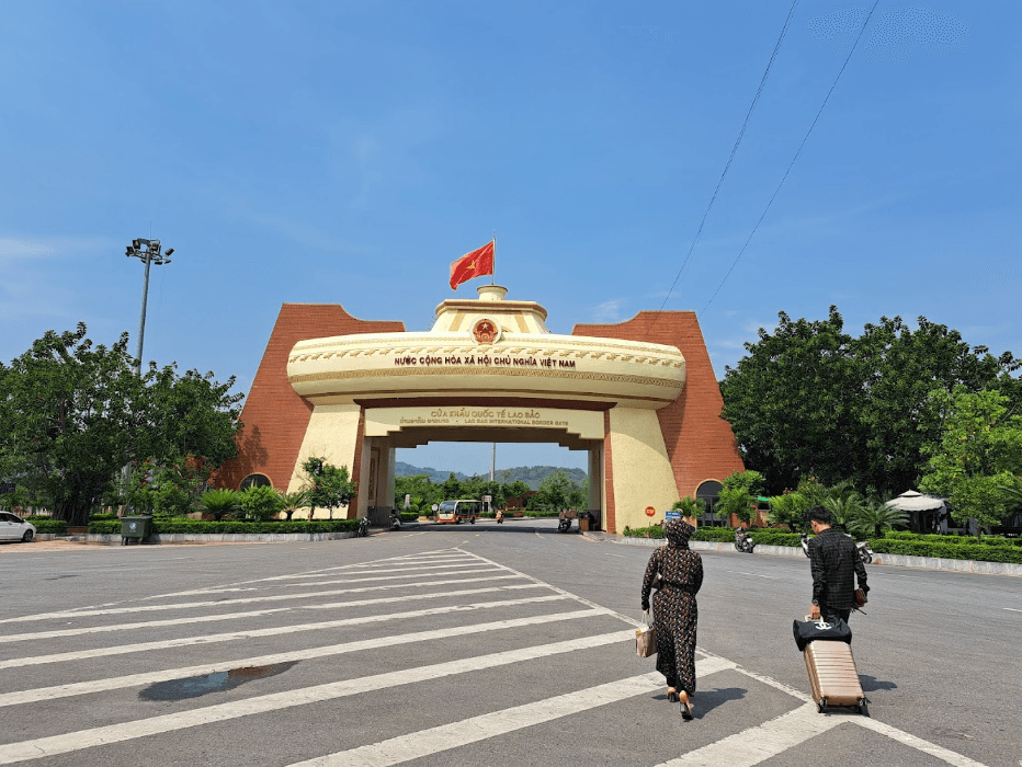 Cửa Khẩu Lao Bảo - Hướng Hóa - Quảng Trị
