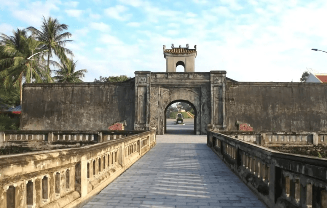 Thành cổ Quảng Trị - Phường 2 - Quảng Trị