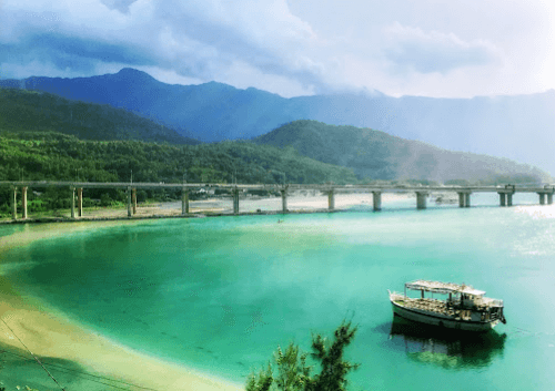 Vịnh Lăng Cô