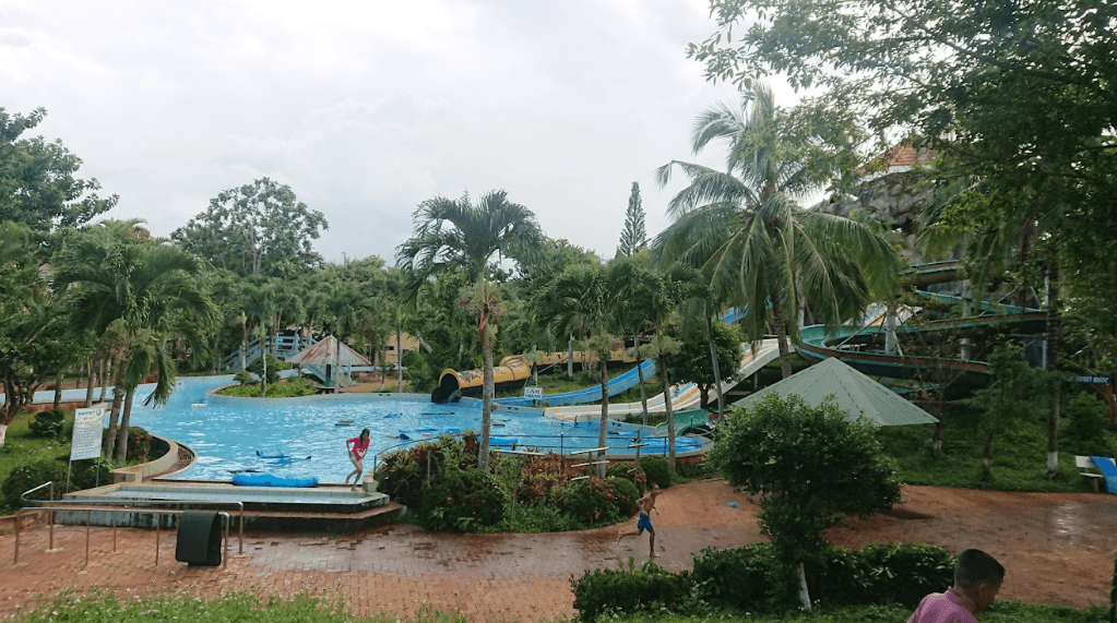 Công viên nước Đắk Lắk
