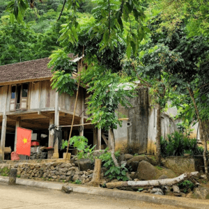 TTP Hidden Village Cave (Bản Hang)