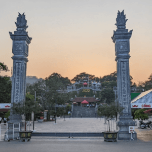 Ðền Cửa Ông - Cẩm Phả - Quảng Ninh