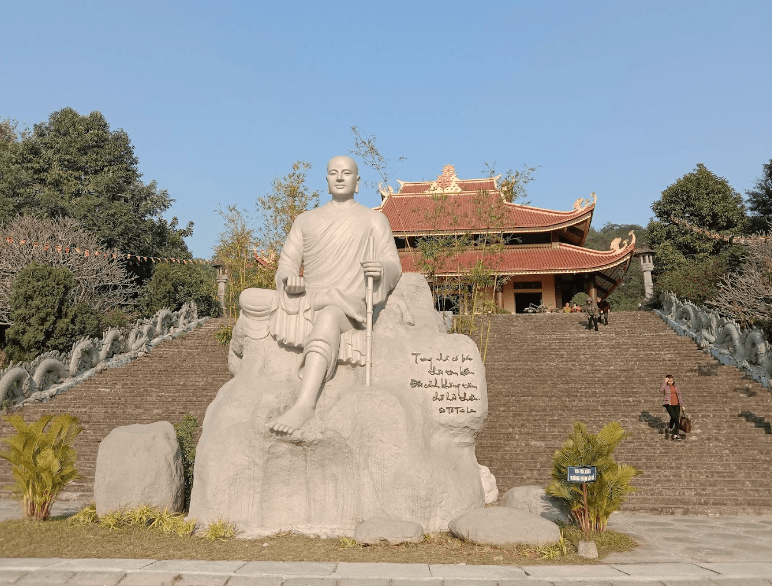 Thiền Viện Trúc Lâm Tuệ Đức - Sông Lô - Vĩnh Phúc
