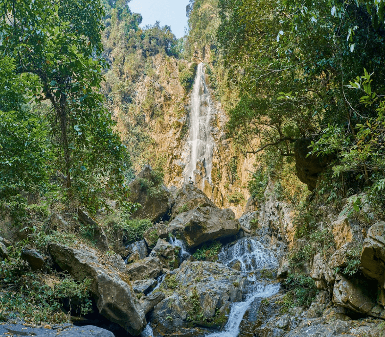 Thác Mây Treo