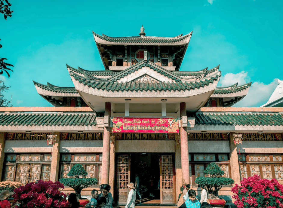 Miếu Bà Chúa Xứ Núi Sam - Châu Đốc - An Giang