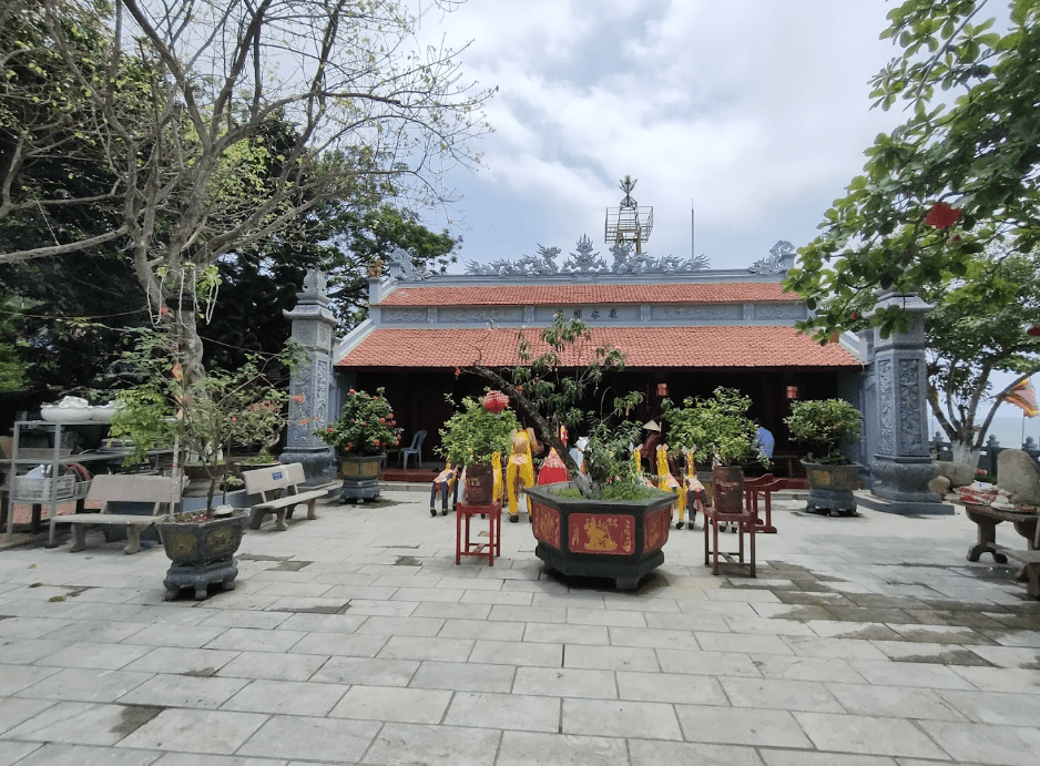 Đền Lạch Bạng - Tĩnh Gia - Thanh Hoá