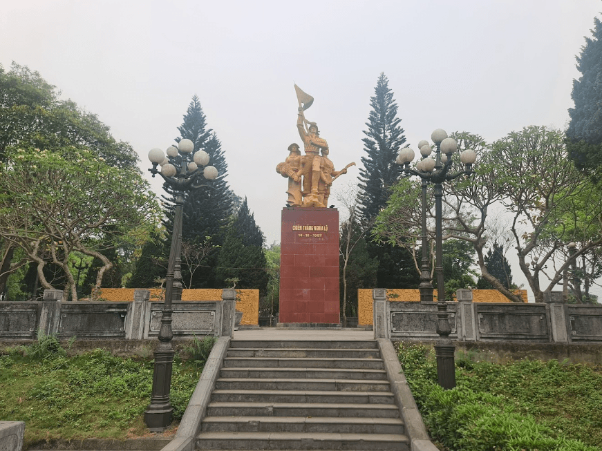 Khu Di tích Lịch sử Căng và Đồn Nghĩa Lộ