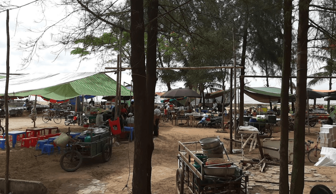 Chợ hải sản Hải Tiến Thanh Hóa