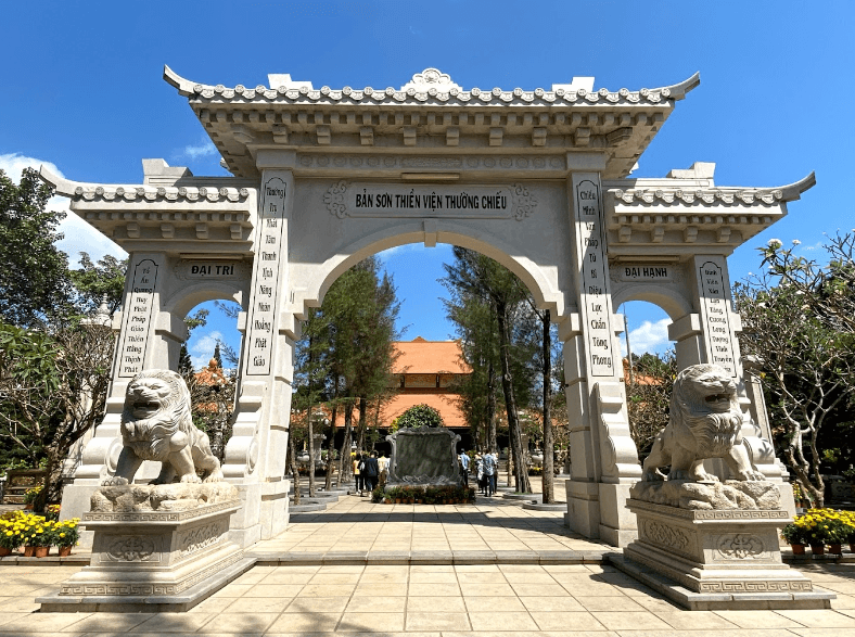 Thiền viện Thường Chiếu - Long Thành - Đồng Nai