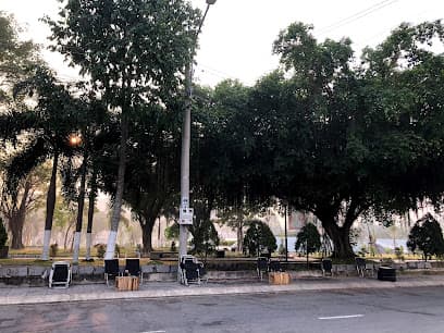 Công viên Xuân Hồng