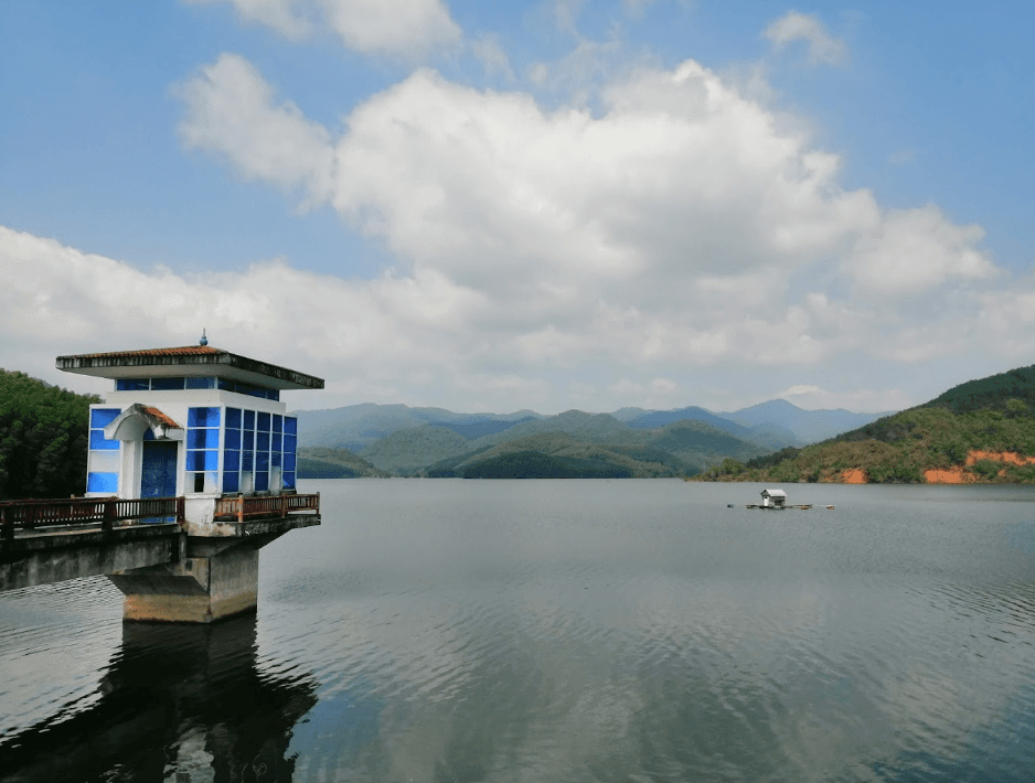 Hồ Vạn Hội