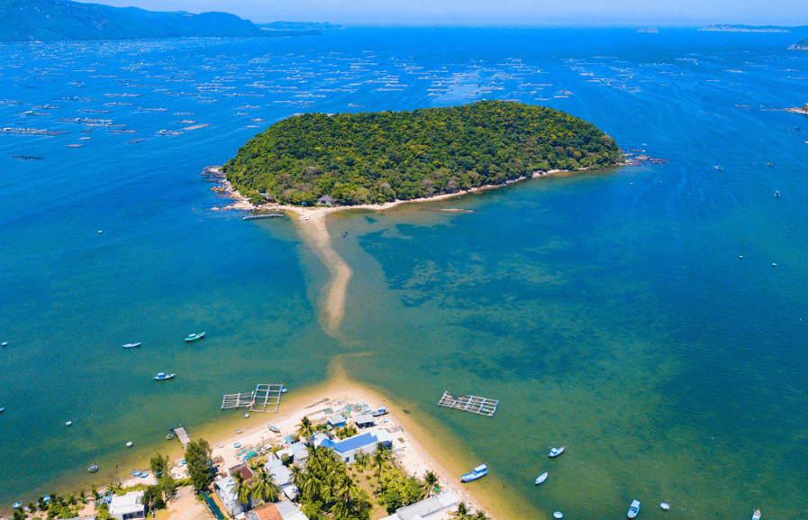 Đảo Nhất Tự Sơn