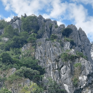 Núi Đá Hóa Quỷ - Như Xuân - Thanh Hoá