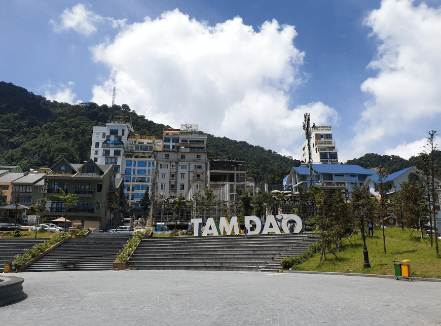 Quảng trường Tam Đảo - Tam Đảo - Vĩnh Phúc