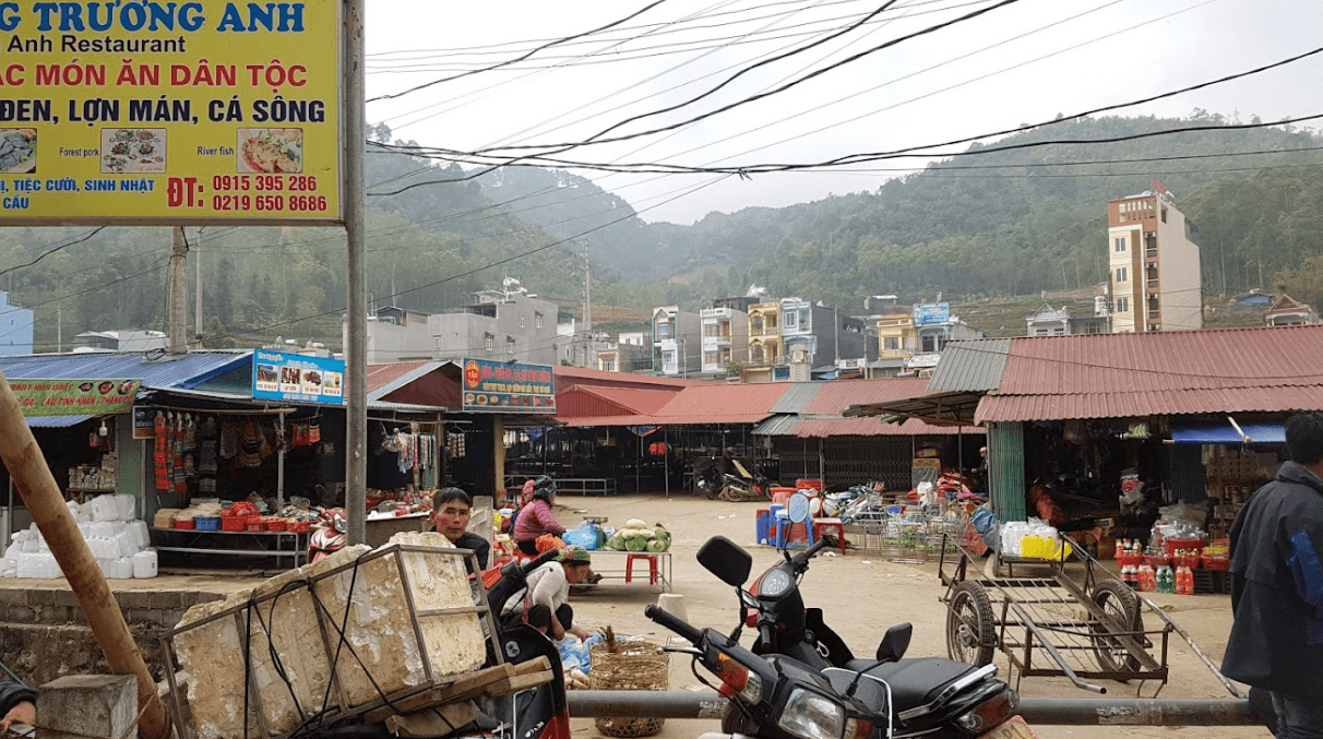 Chợ Phiên Lũng Cú - Đồng Văn - Hà Giang