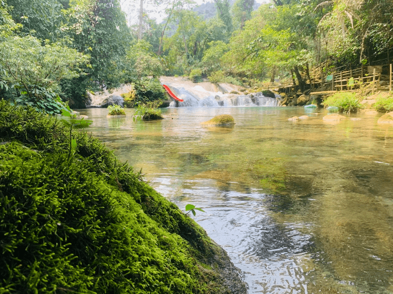 Suối Chà Cùng