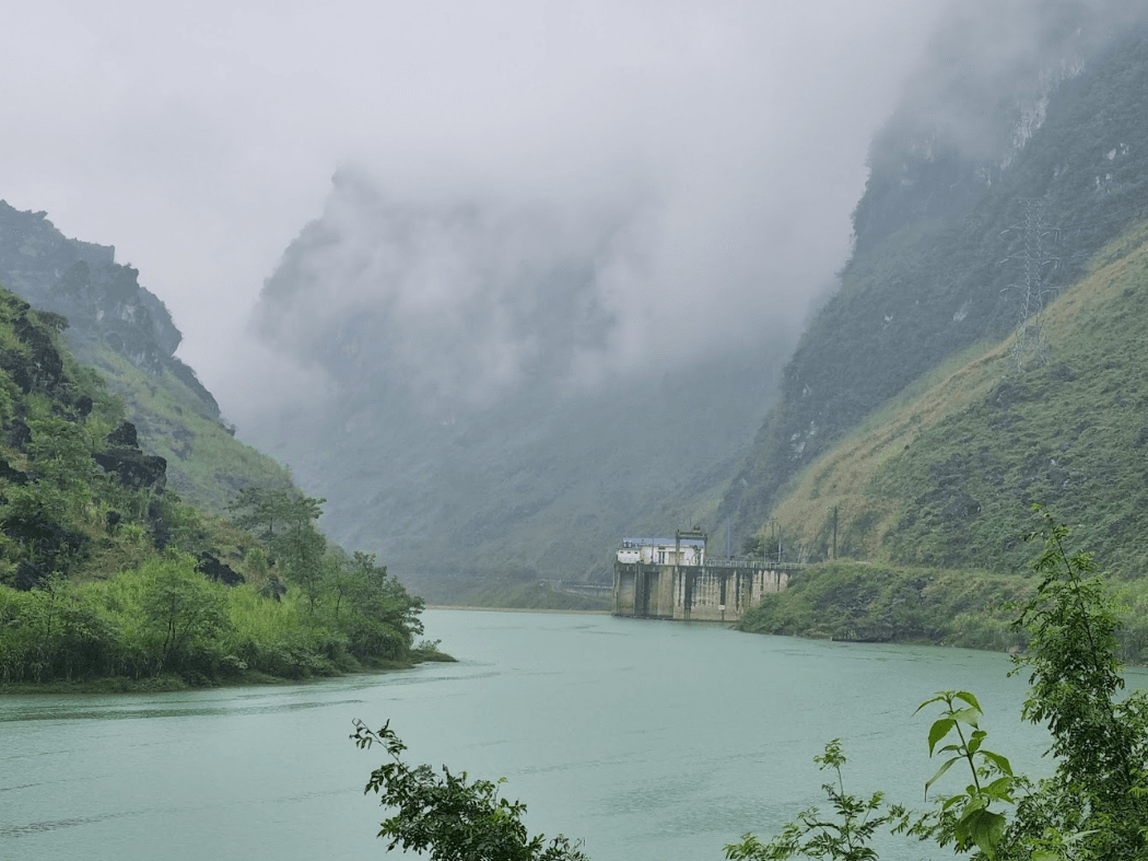 Đập Thủy điện Nho Quế 3 - Mèo Vạc - Hà Giang