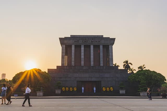 Nature and Culture: The Perfect Vietnam Travel Itinerary