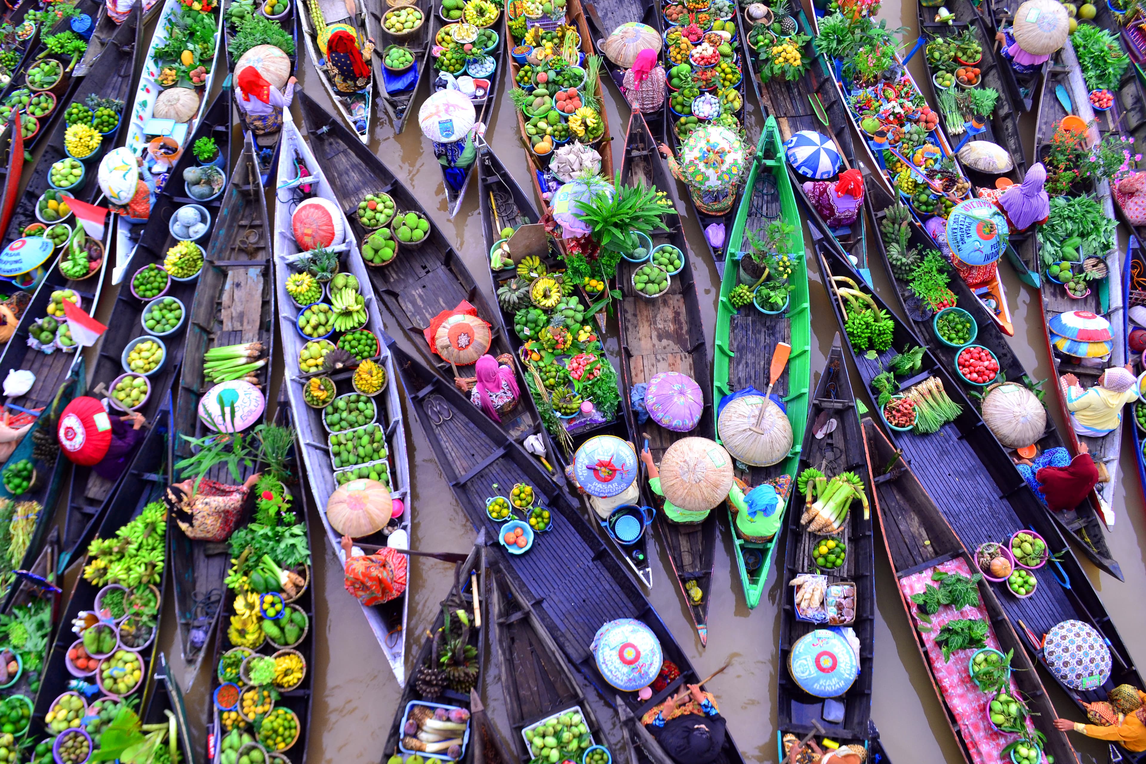 The Soulful Magic of Floating Market Tours Vietnam: An Ultimate Guide to Dawn on the River