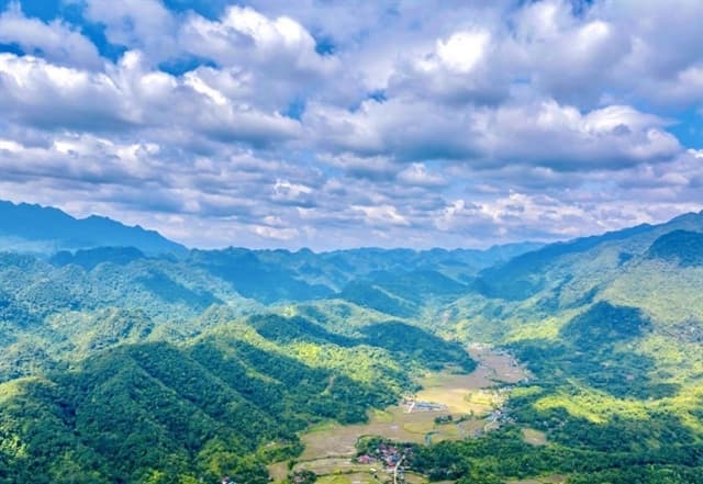 Vietnam Adventure Bucket List: 6 Epic Expeditions for the True Explorer